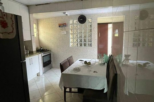 Casa à venda com 2 quartos, 115m² em Socorro, São Paulo
