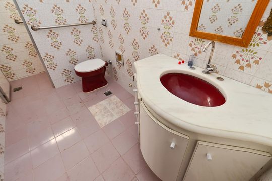 Banheiro Social de casa para alugar com 4 quartos, 460m² em Cidade Nova, Belo Horizonte