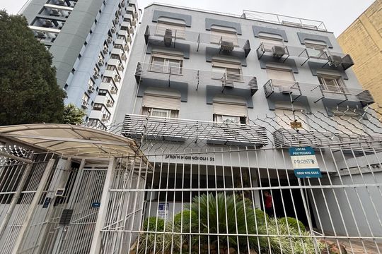Fachada de apartamento para alugar com 2 quartos, 65m² em Boa Vista, Porto Alegre