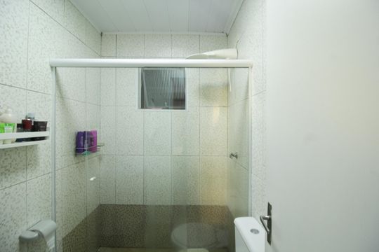 Banheiro de casa à venda com 3 quartos, 130m² em Vila Cruz das Almas, São Paulo