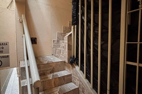 Entrada de casa para alugar com 2 quartos, 90m² em Vila Engenho Novo, Barueri