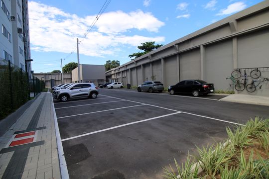 Área comum - Estacionamento de apartamento para alugar com 2 quartos, 40m² em Irajá, Rio de Janeiro