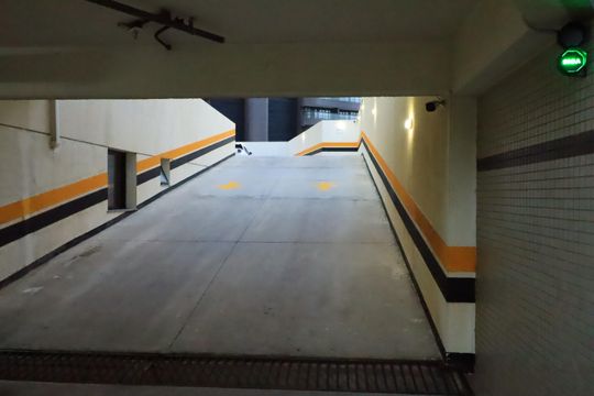 Garagem de apartamento para alugar com 3 quartos, 105m² em Jaguaribe, Salvador