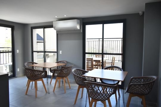Área comum  de kitnet/studio para alugar com 0 quarto, 25m² em Chácara Inglesa, São Paulo