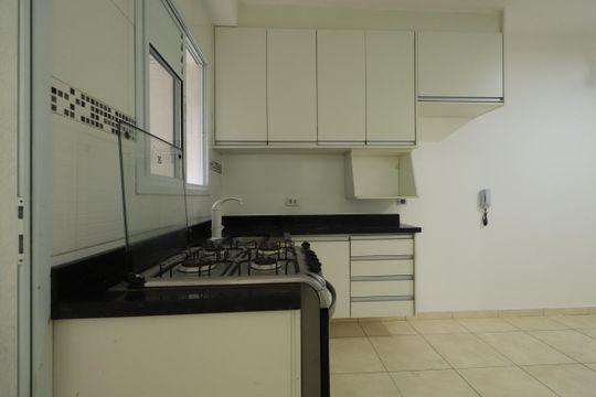 Cozinha de apartamento para alugar com 2 quartos, 42m² em Vila Esperança, São Paulo