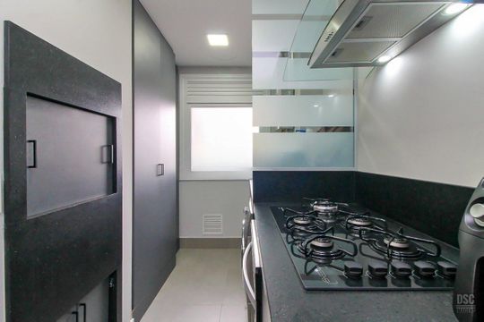 Cozinha de apartamento para alugar com 2 quartos, 80m² em São João, Porto Alegre
