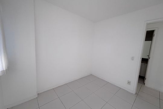 Quarto 2 de apartamento para alugar com 2 quartos, 61m² em Recreio dos Bandeirantes, Rio de Janeiro