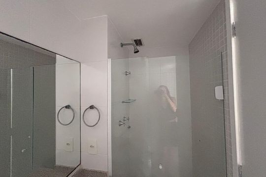 Banheiro de apartamento para alugar com 2 quartos, 61m² em Recreio dos Bandeirantes, Rio de Janeiro