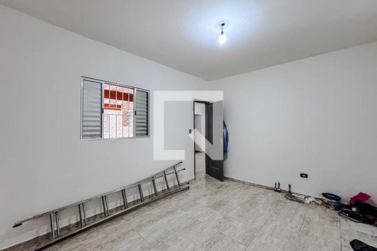 Quarto de casa para alugar com 2 quartos, 100m² em Brás, São Paulo