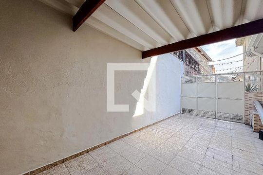 Casa para alugar com 2 quartos, 100m² em Brás, São Paulo