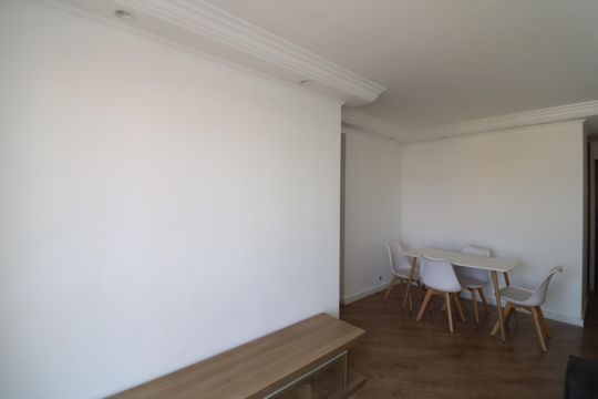 Sala de apartamento para alugar com 3 quartos, 63m² em Vila Ema, São Paulo