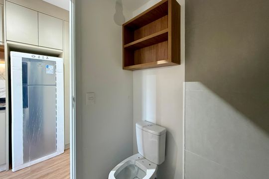 Banheiro de kitnet/studio à venda com 1 quarto, 24m² em Vila Olímpia, São Paulo