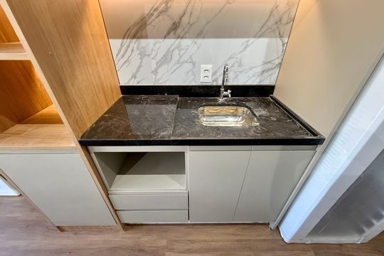 Cozinha de kitnet/studio à venda com 1 quarto, 24m² em Vila Olímpia, São Paulo