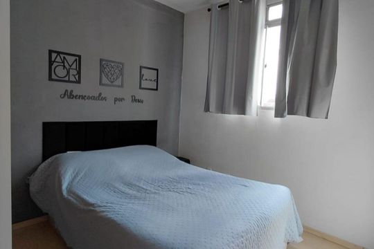 Quarto de apartamento para alugar com 2 quartos, 45m² em Camargos, Belo Horizonte
