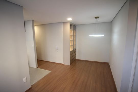 Sala de apartamento para alugar com 2 quartos, 57m² em Diamante, Belo Horizonte