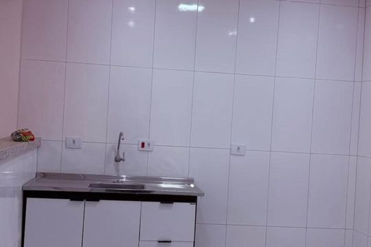 Cozinha de casa para alugar com 2 quartos, 57m² em Colônia (Zona Leste), São Paulo