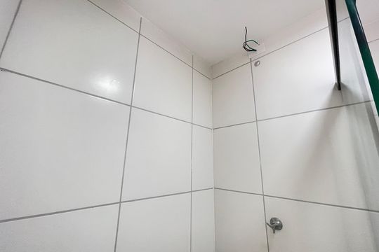 Banheiro de apartamento para alugar com 2 quartos, 35m² em Jaguaré, São Paulo