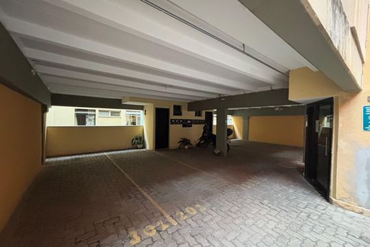 Garagem de apartamento à venda com 2 quartos, 70m² em São Francisco, Belo Horizonte