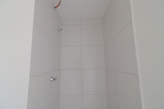 Banheiro de apartamento para alugar com 2 quartos, 35m² em Campo Grande, São Paulo