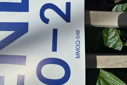 Placa grande  de casa de condomínio à venda com 2 quartos, 132m² em Metalúrgicos, Osasco