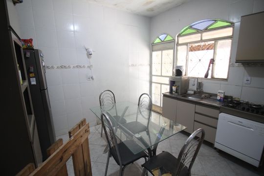 Cozinha de casa à venda com 2 quartos, 146m² em Corumbiara, Belo Horizonte