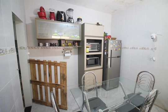 Cozinha de casa à venda com 2 quartos, 146m² em Corumbiara, Belo Horizonte