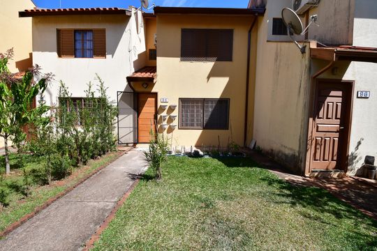 Fachada de casa de condomínio à venda com 2 quartos, 70m² em Residencial Burato, Campinas