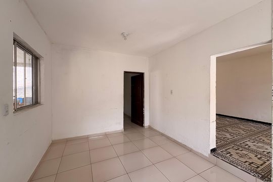 Cozinha de casa para alugar com 2 quartos, 60m² em Recreio da Borda do Campo, Santo André