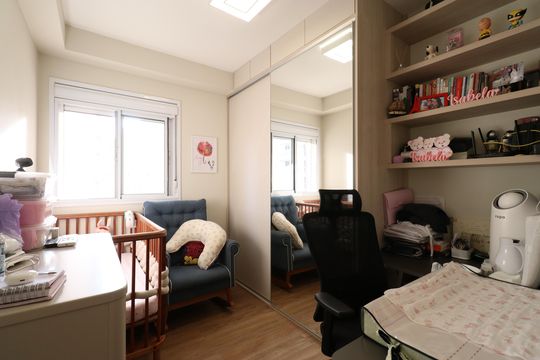 Quarto  de apartamento à venda com 2 quartos, 69m² em Parque Industrial Tomas Edson, São Paulo