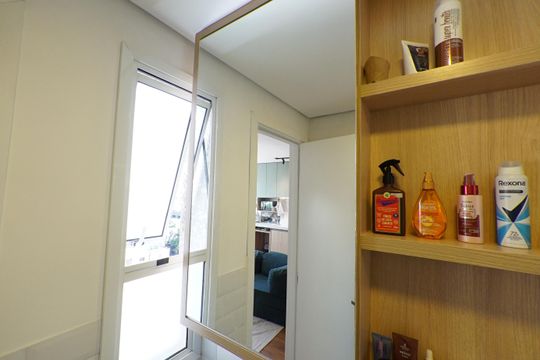 Banheiro de kitnet/studio para alugar com 1 quarto, 31m² em Vila Mariana, São Paulo