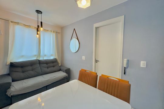 Apartamento à venda com 2 quartos, 37m² em Vila das Bandeiras, Guarulhos