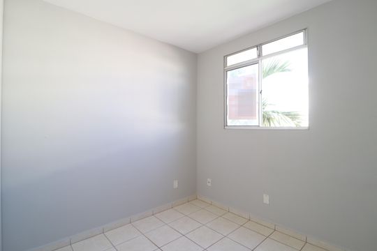 Quarto 1 de apartamento para alugar com 2 quartos, 44m² em Shopping Park, Uberlândia