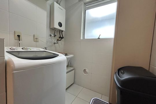 Área de Serviço de apartamento para alugar com 2 quartos, 69m² em Itacorubi, Florianópolis