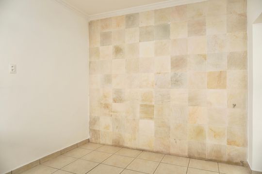 Sala de casa para alugar com 2 quartos, 87m² em Santa Ines, Belo Horizonte
