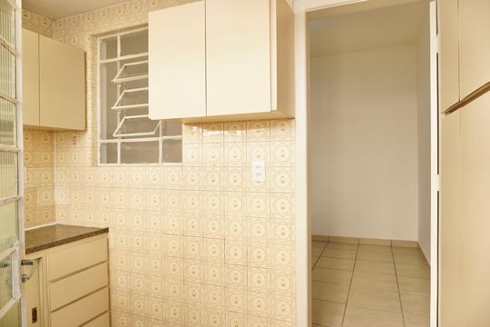 Cozinha de casa para alugar com 2 quartos, 87m² em Santa Ines, Belo Horizonte