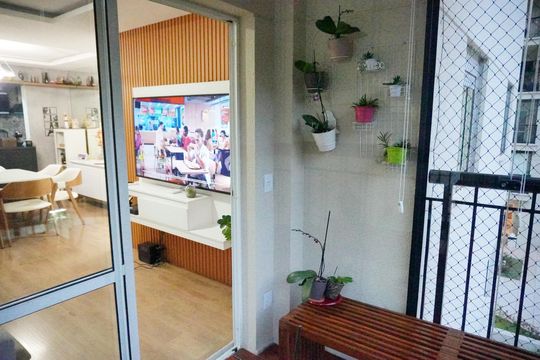 Varanda de apartamento para alugar com 3 quartos, 87m² em Jardim Tupanci, Barueri