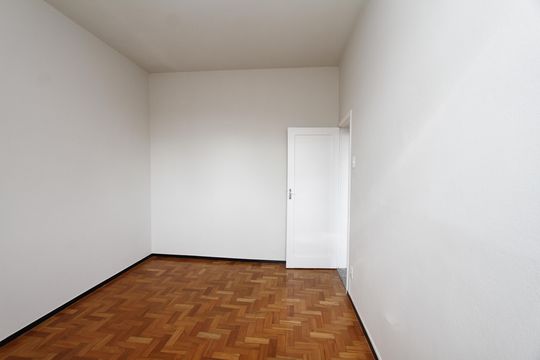Quarto 3 de apartamento para alugar com 3 quartos, 110m² em Barro Preto, Belo Horizonte