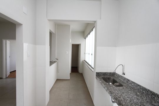 Cozinha de apartamento para alugar com 3 quartos, 110m² em Barro Preto, Belo Horizonte