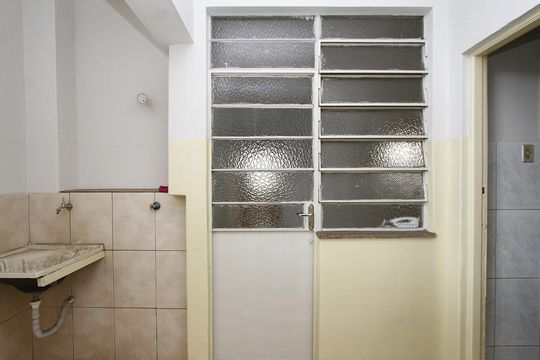 Área de Serviço de apartamento para alugar com 3 quartos, 110m² em Barro Preto, Belo Horizonte