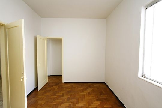 Sala de apartamento para alugar com 3 quartos, 110m² em Barro Preto, Belo Horizonte