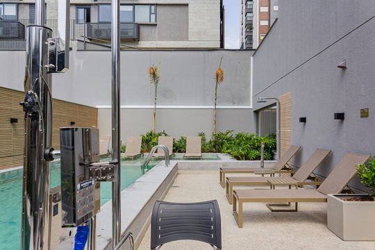 Área comum - Piscina de apartamento para alugar com 1 quarto, 30m² em Pompeia, São Paulo