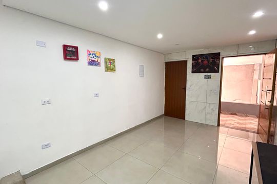 Sala de casa à venda com 7 quartos, 264m² em Parque Industrial Cumbica, Guarulhos