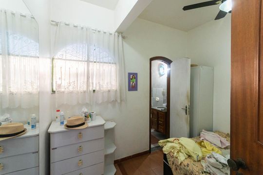 Suíte de casa para alugar com 3 quartos, 300m² em Vila Isabel, Rio de Janeiro