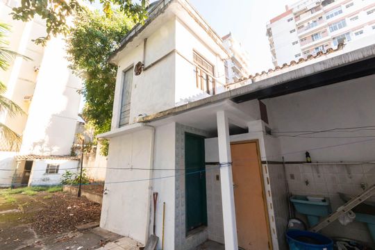 Quarto e Banheiro externo de casa para alugar com 3 quartos, 300m² em Vila Isabel, Rio de Janeiro