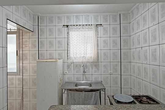 Cozinha e Área de Serviço de apartamento para alugar com 1 quarto, 60m² em José Menino, Santos