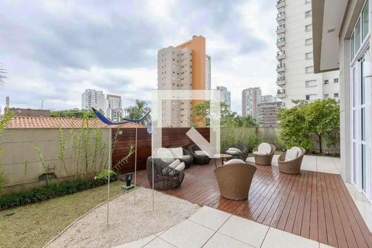 Área comum de apartamento para alugar com 1 quarto, 38m² em Cidade Monções, São Paulo