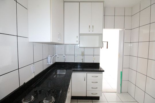 Cozinha de apartamento para alugar com 2 quartos, 48m² em Bosque dos Eucaliptos, São José dos Campos