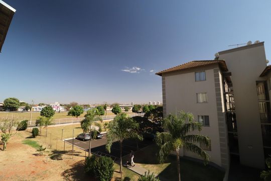Vista de apartamento para alugar com 3 quartos, 61m² em Mansour, Uberlândia