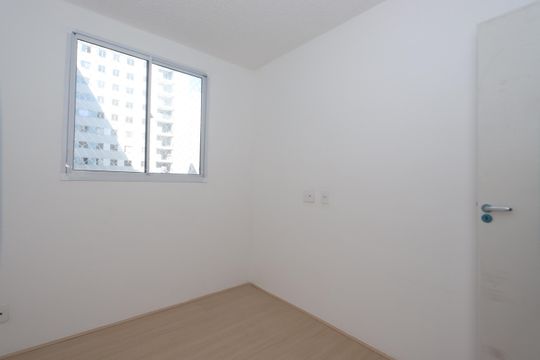 Quarto 1 de apartamento para alugar com 2 quartos, 35m² em Cidade São Mateus, São Paulo
