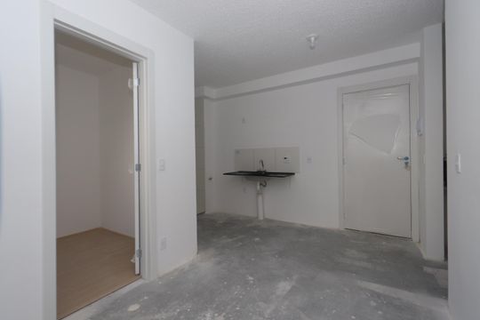 Sala de apartamento para alugar com 2 quartos, 35m² em Cidade São Mateus, São Paulo